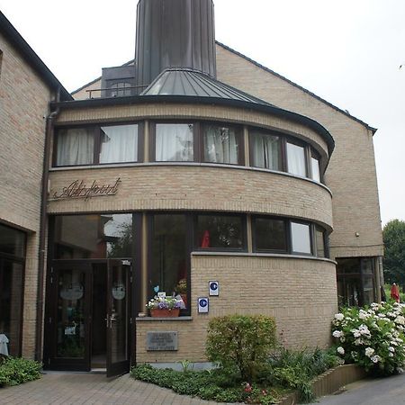 Alsput Hotel Halle  Bagian luar foto